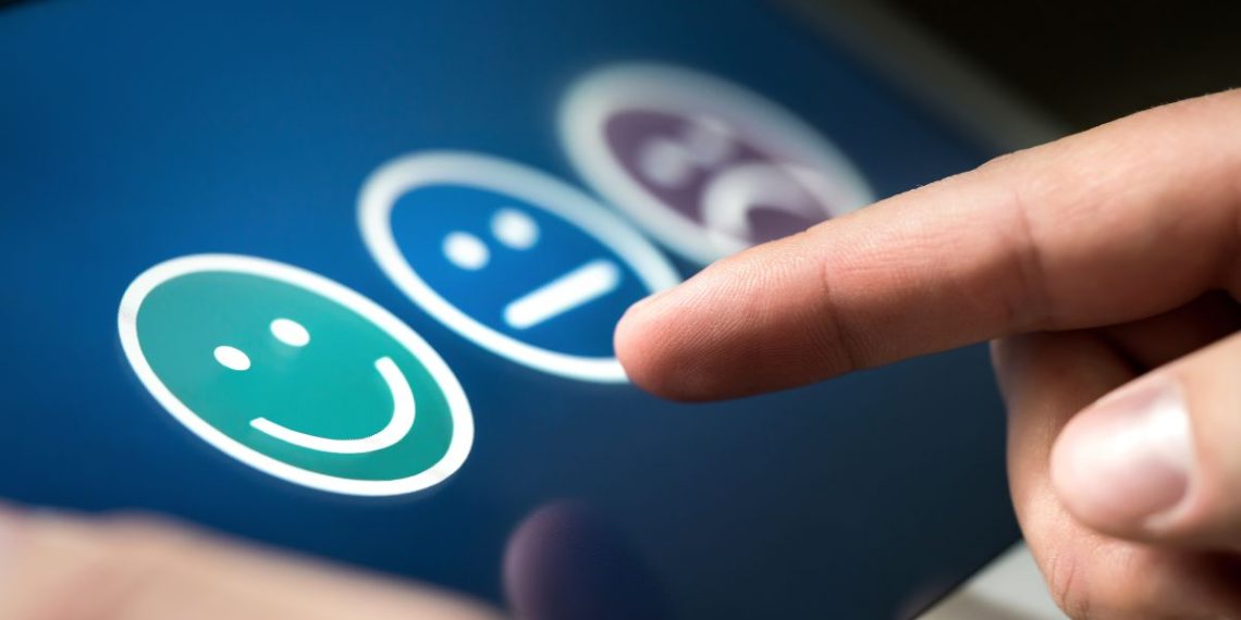 Expérience client vs. expérience collaborateur : les DRH face à l’effet de débordement  l DRH.ma