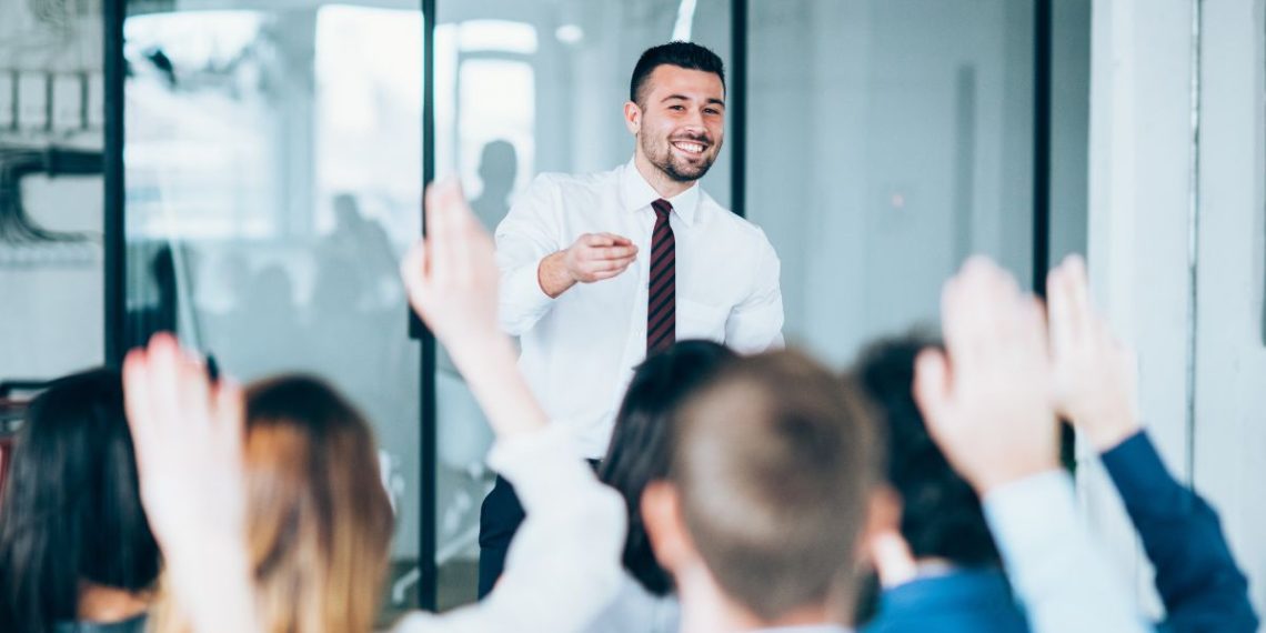Universités d’entreprise : réinventer la formation pour l’industrie du futur l DRH.ma